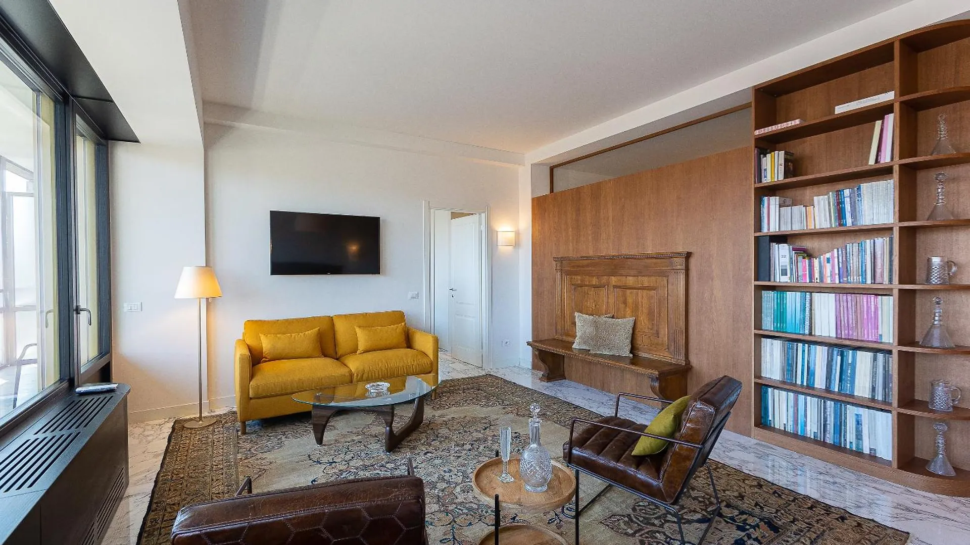 Amazing Via Parigi Apartment Rome