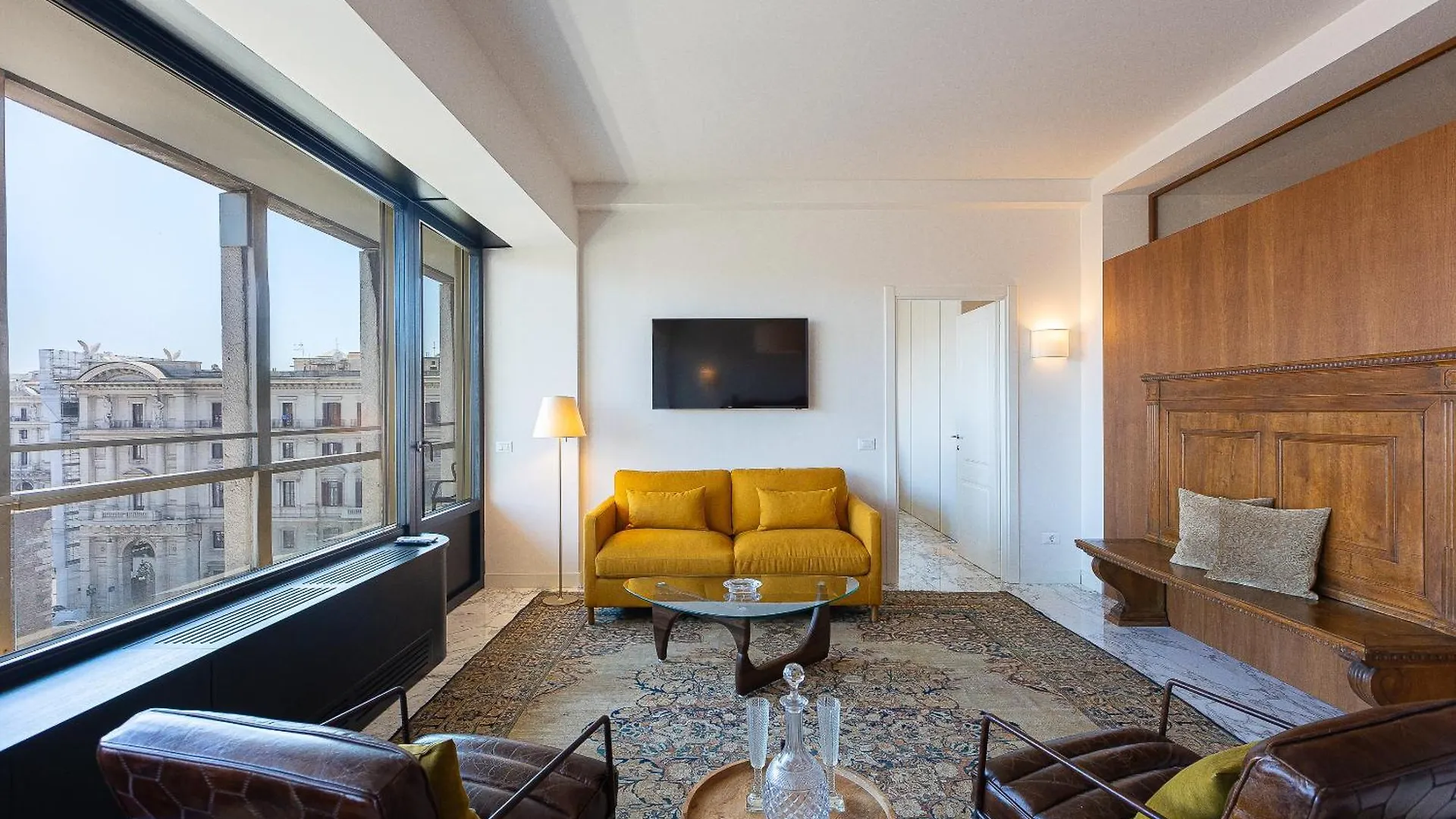 Amazing Via Parigi Apartment Rome Italy