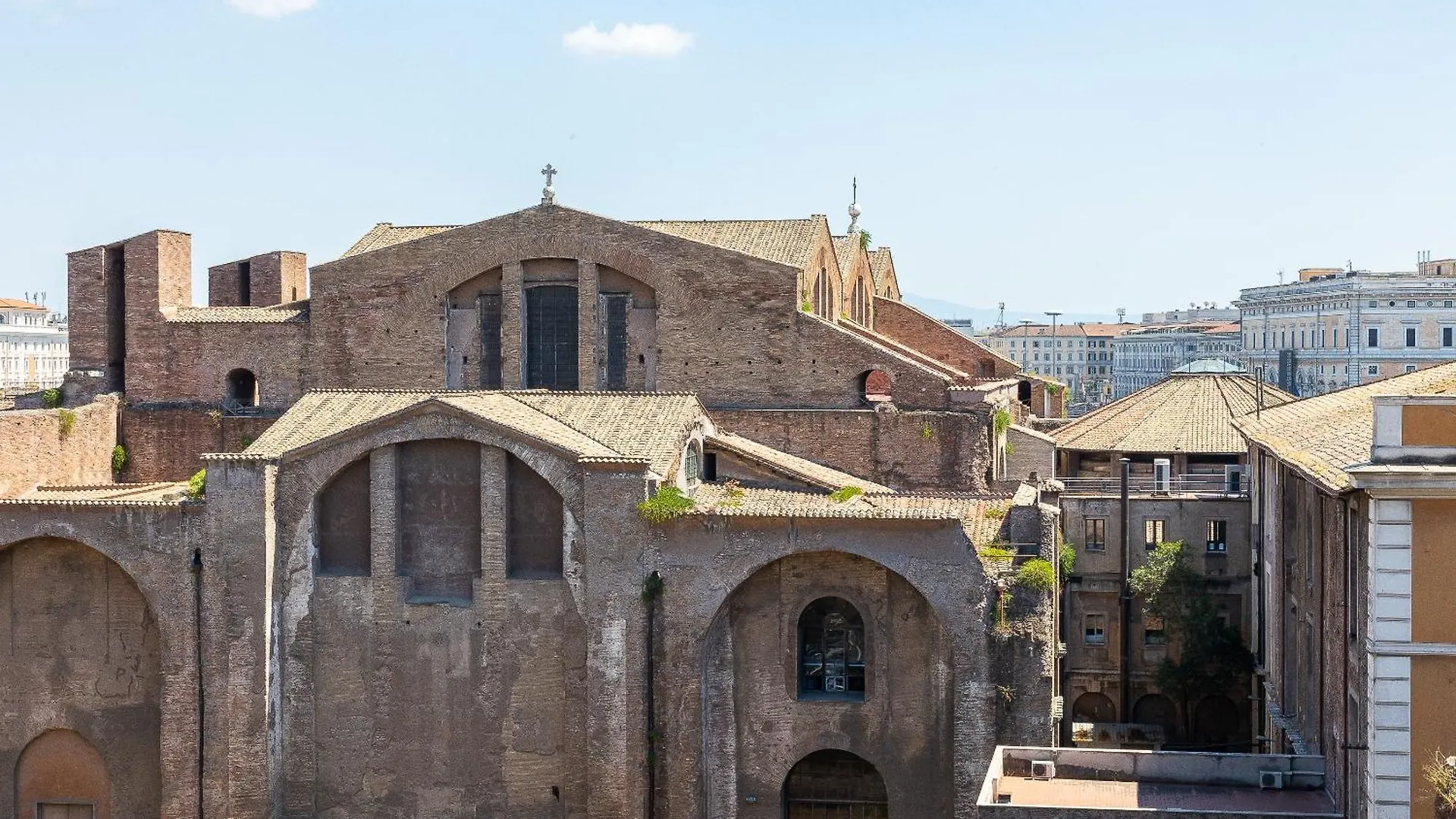 Amazing Via Parigi Apartment Rome